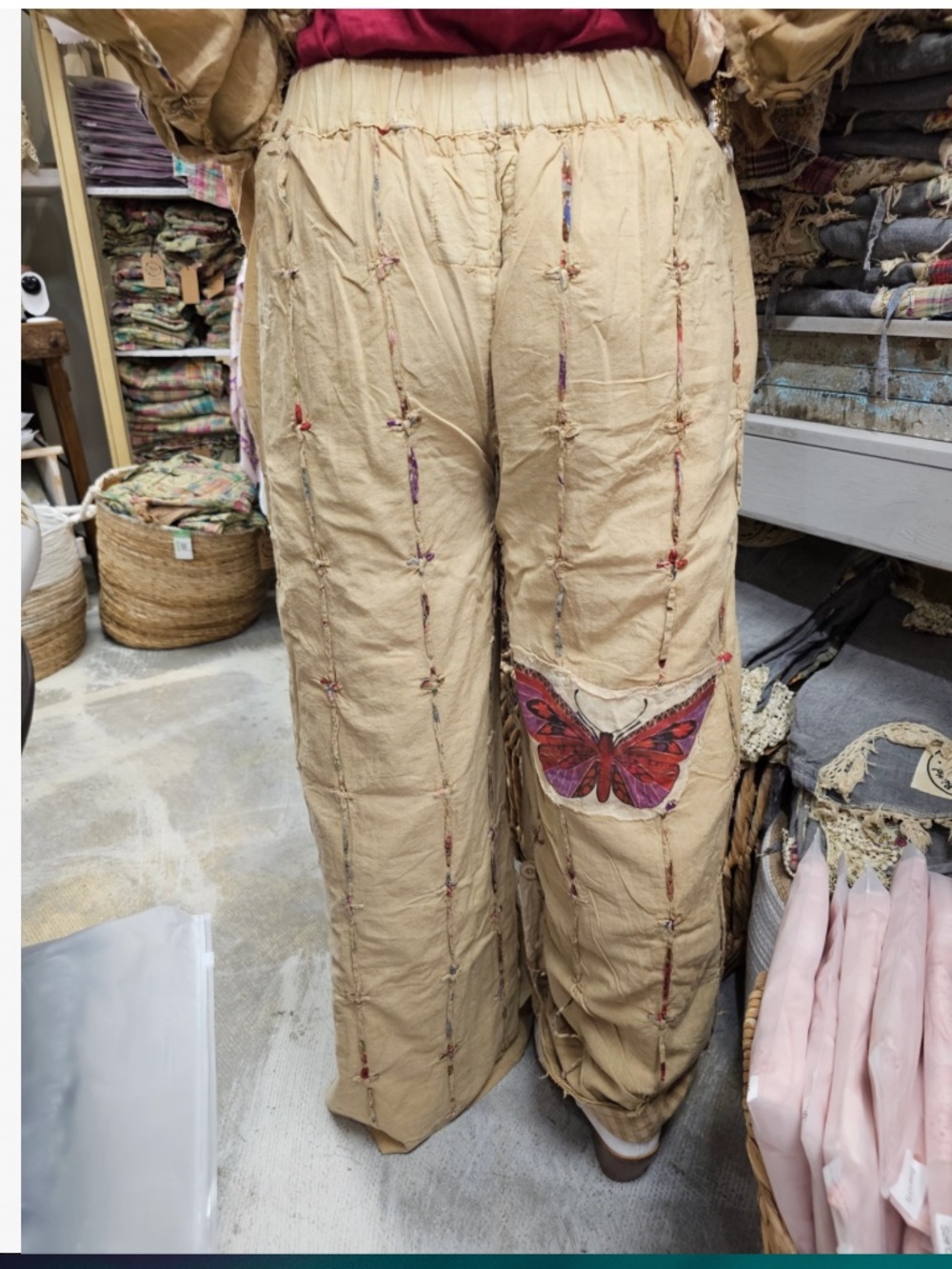 ❤️ A RARE BIRD “ BUMBLE 2 “ A RARE BIRD BUMBLE BEE REVERSIBLE ROSE PANTS 72 - Picture 4 of 8